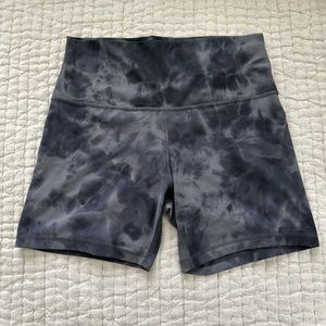 Lululemon Align 6inch Biker Short